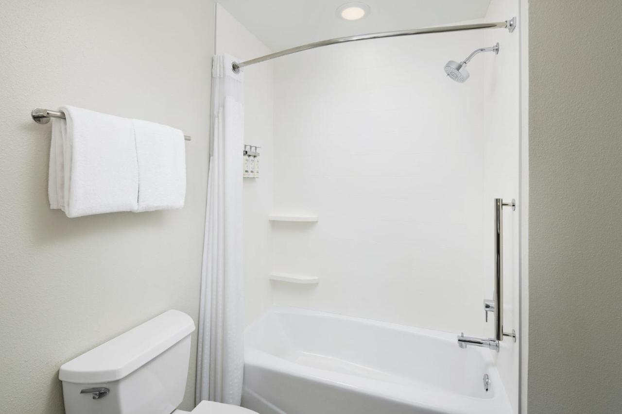 Holiday Inn Express Hotel & Suites Port St. Lucie West By Ihg Exterior foto